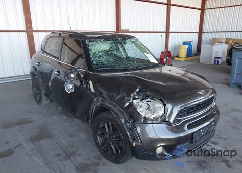 2016 Mini Countryman Cooper S z USA, uszkodzony, nr VIN WMWZC3C54GWT07120